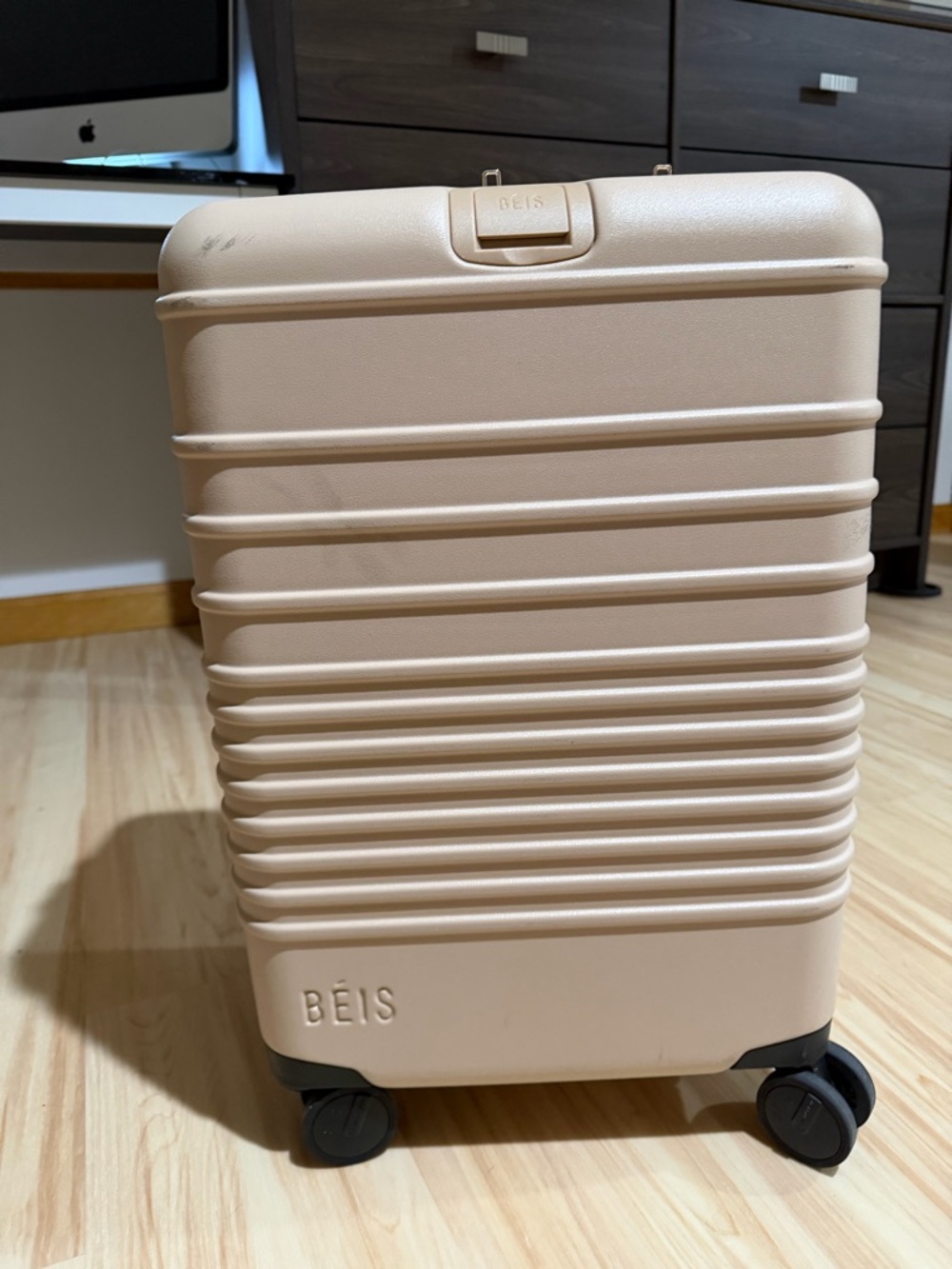 Béis Carry-On Hardshell Suitcase in Beige